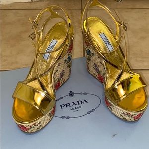 Prada Gold Wedges style Capretto lamina.